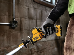 Scie sabre Compacte XR 12V 2Ah Li-Ion Brushless DeWALT + 2 batteries et 1 chargeur - DEWALT